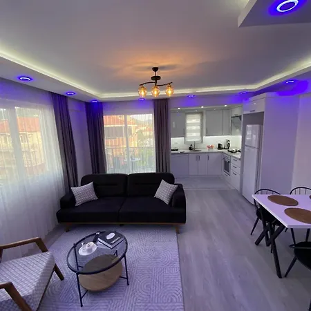 Comfortable, Stylish, Centrally Located *