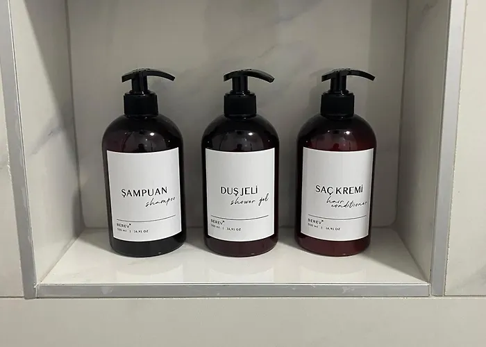 Comfortable, Stylish, Centrally Located *