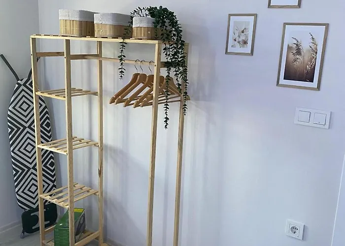 Comfortable, Stylish, Centrally Located Daire Dalaman