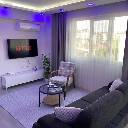Comfortable, Stylish, Centrally Located דלמן